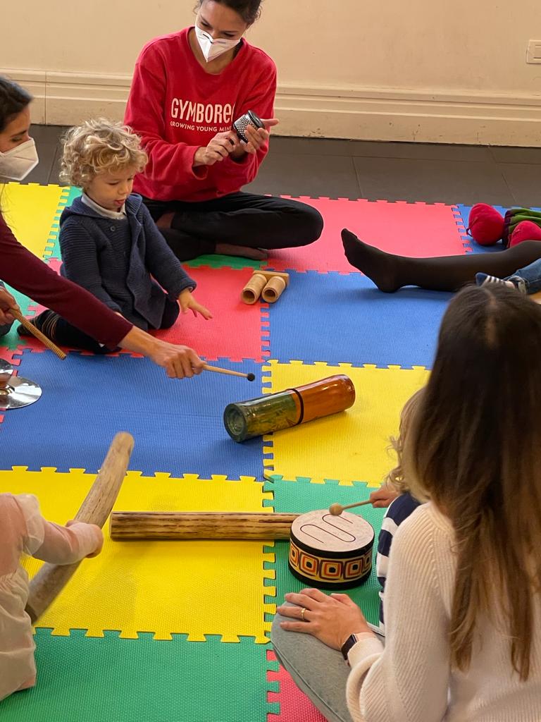 gymboree scuola corsi bambini neonati roma musica arte psicomotricità ginnastica
