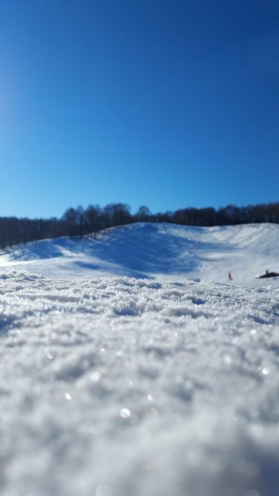 sulla neve con i bambini vicino roma gita al monte livata