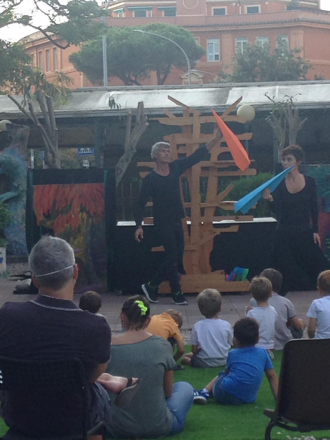 Spettacolo per bambini giardino teatro mongiovino roma