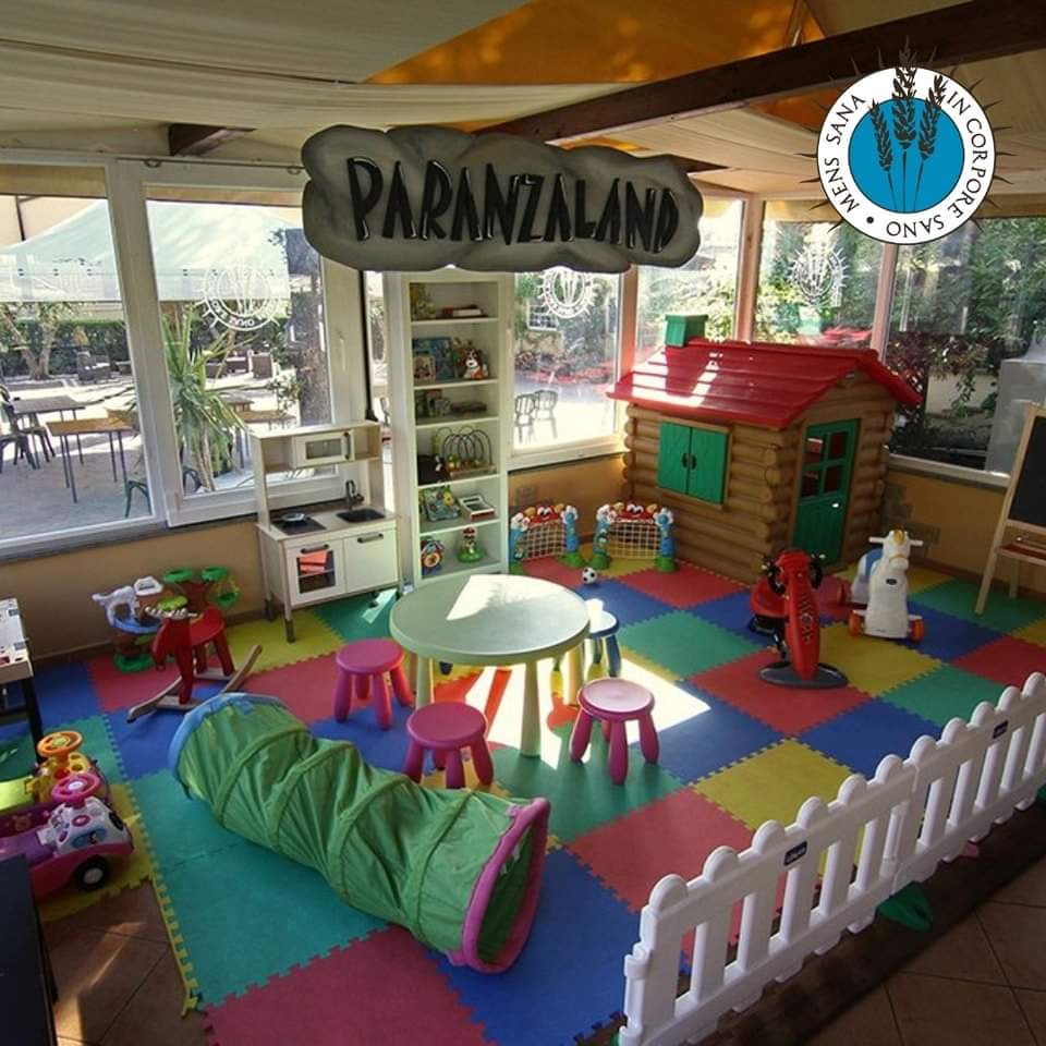 PIZZERIA CON AREA GIOCHI PER BAMBINI MARINO ROMA