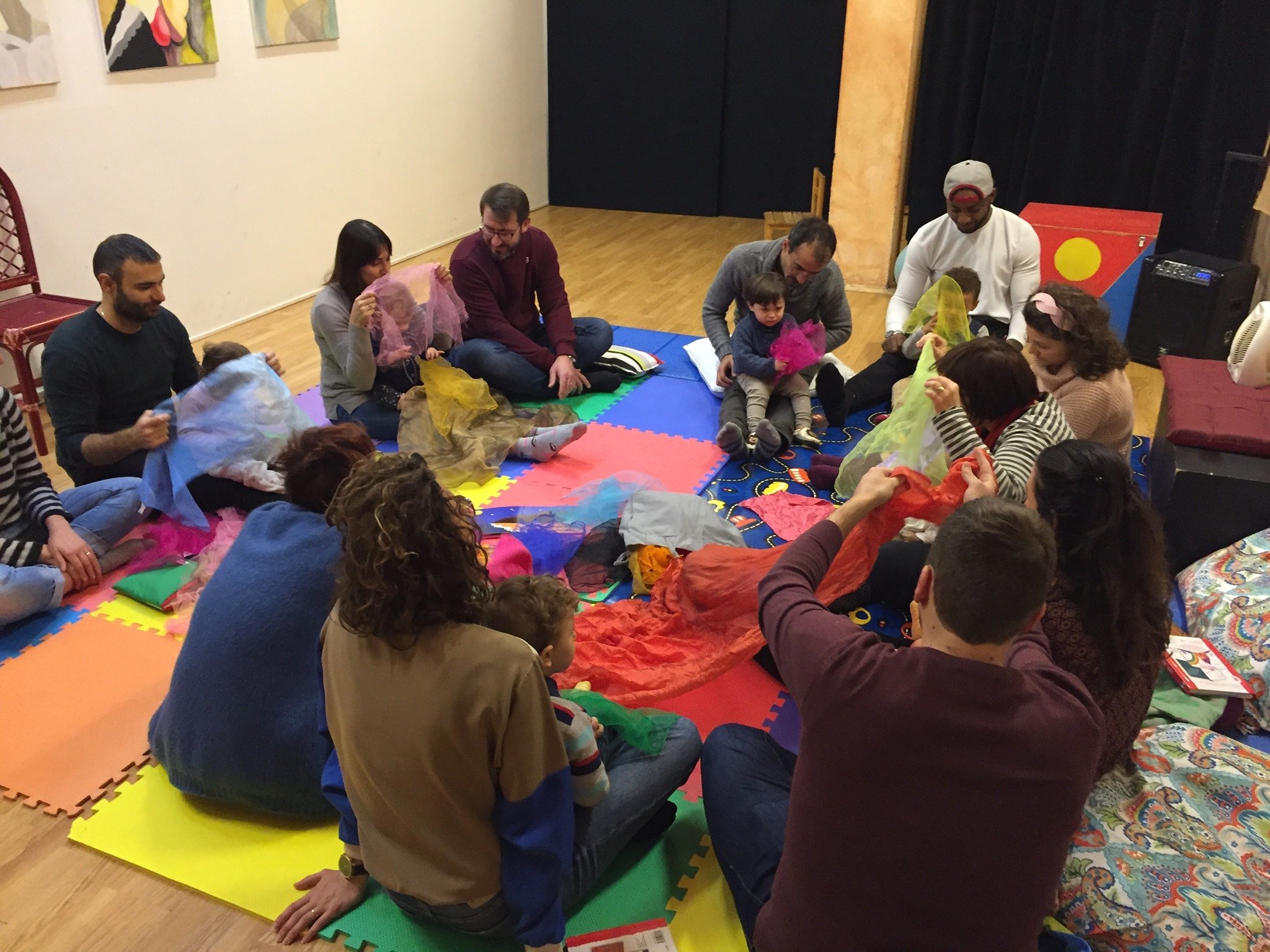 genitori in contatto laboratorio bambini roma neonati musica tuscolana