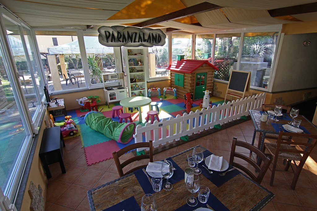 La madre paranza, ristorante con giochi per bambini a Marino