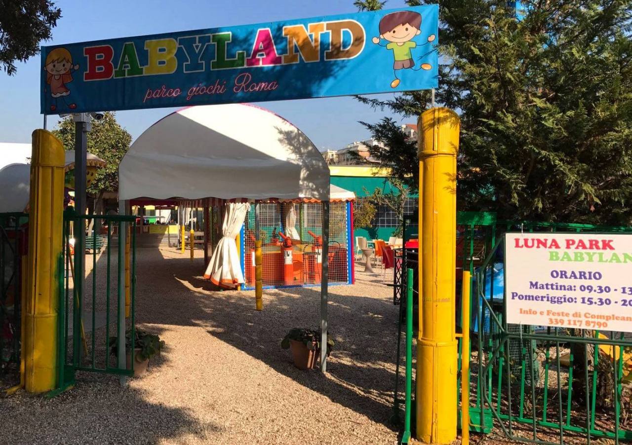 parco giochi gonfiabili feste bambini roma babyland torrevecchia