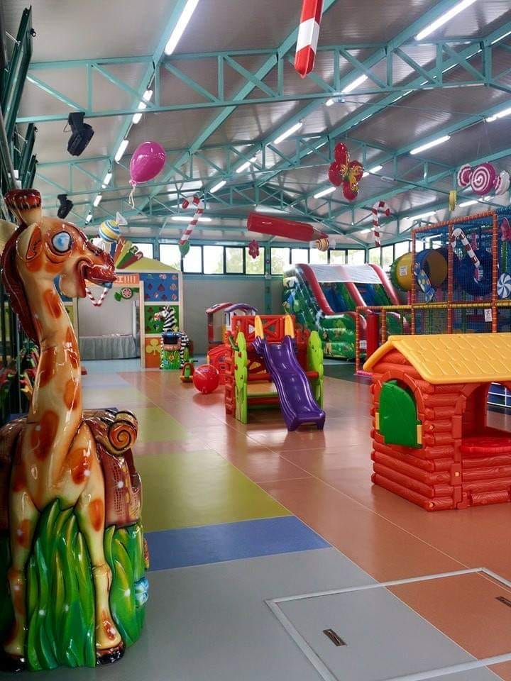 parco giochi gonfiabili feste bambini roma pavolandia