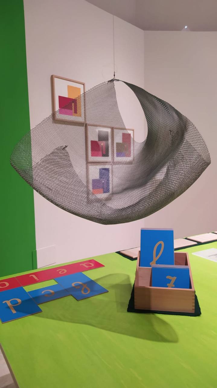 toccare la bellezza mostra munari montessori bambini