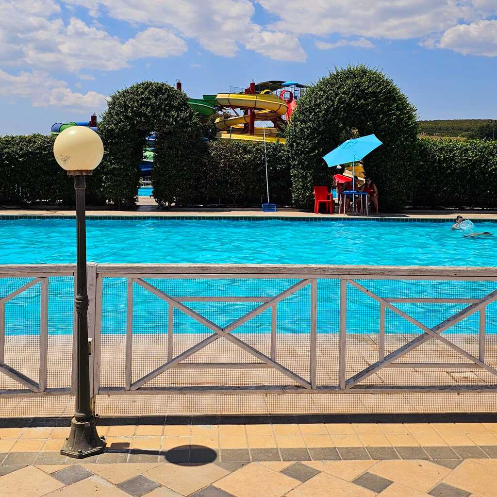 acqua park roma con scivoli per bambini fonte vivola sutri ristorante 